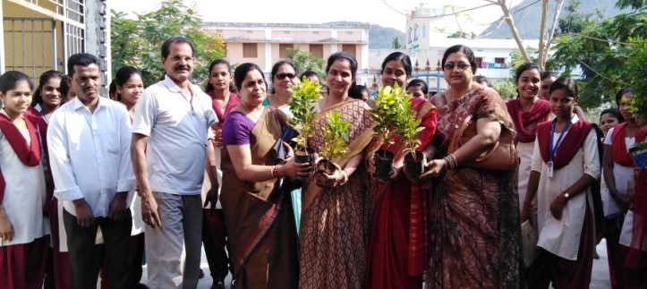 WOMENS COLLEGE